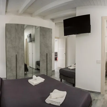 Appartamento Del Mare Whit Jacuzzi *